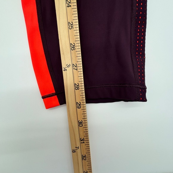 Athleta HIIT It Mesh Capri Leggings XL Plum Purple Orange Athletic - Picture 7 of 9